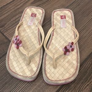 Roxy flip flops